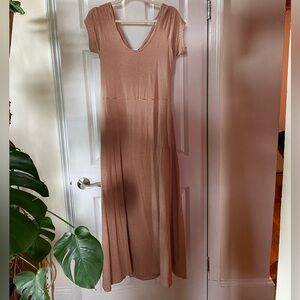 PRICE DROP - Pact shell stripe maxi - new w:out tags, excellent condition